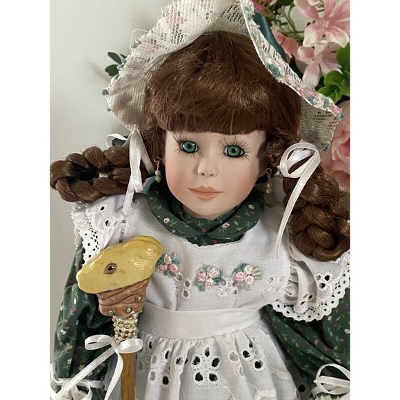 Paradise Galleries Porcelain "Erin" The Legend of the Blarney Stone Numbered Cin - Picture 4 of 10